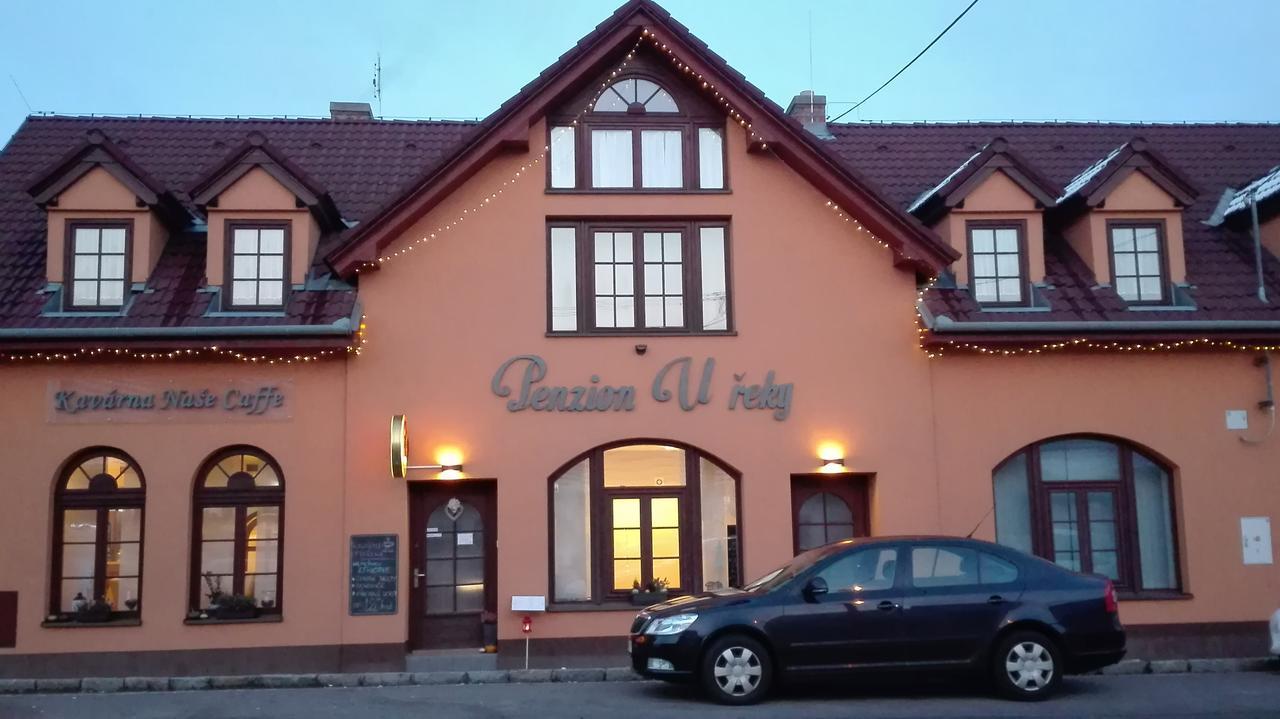 Penzion U Reky Vojkovice  Екстер'єр фото